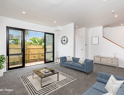 1/69 Target Road, Totara Vale, North Shore City, 2房, 1浴, Townhouse