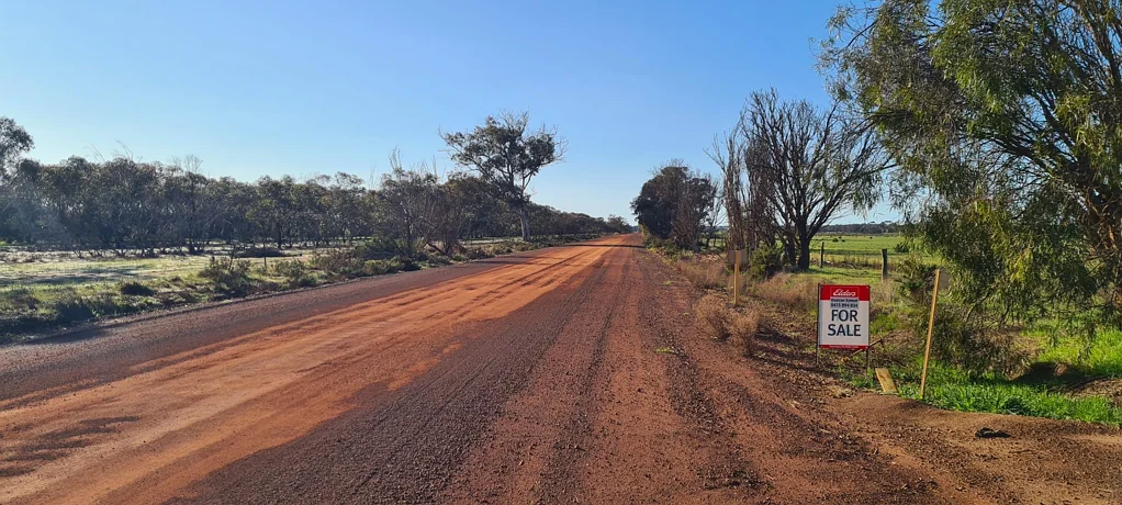 Wagin  Perfect Add On or Rural Retreat