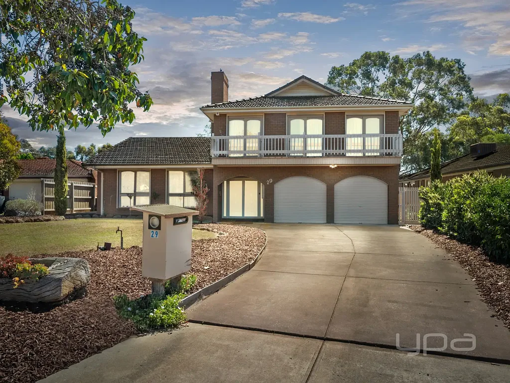 29 Campaspe Crescent, Brookfield, VIC 3338