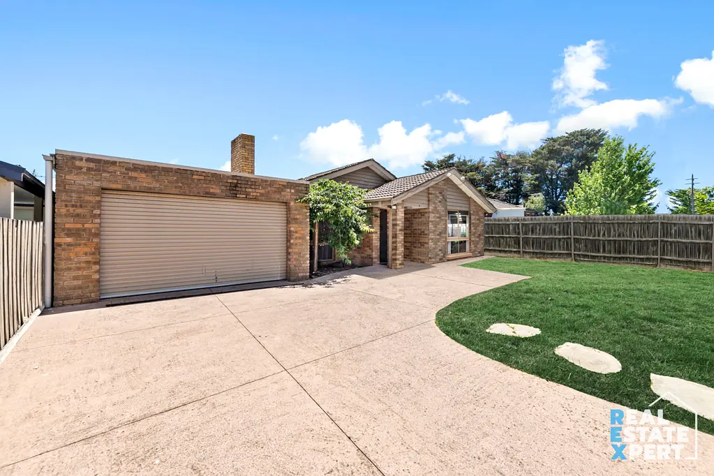 165 Mansfield Street, Berwick, VIC 3806