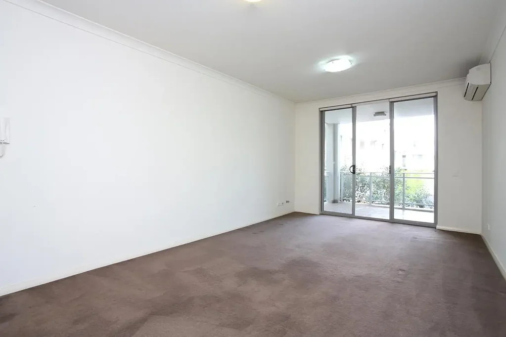 Modern one bedroom apartment
