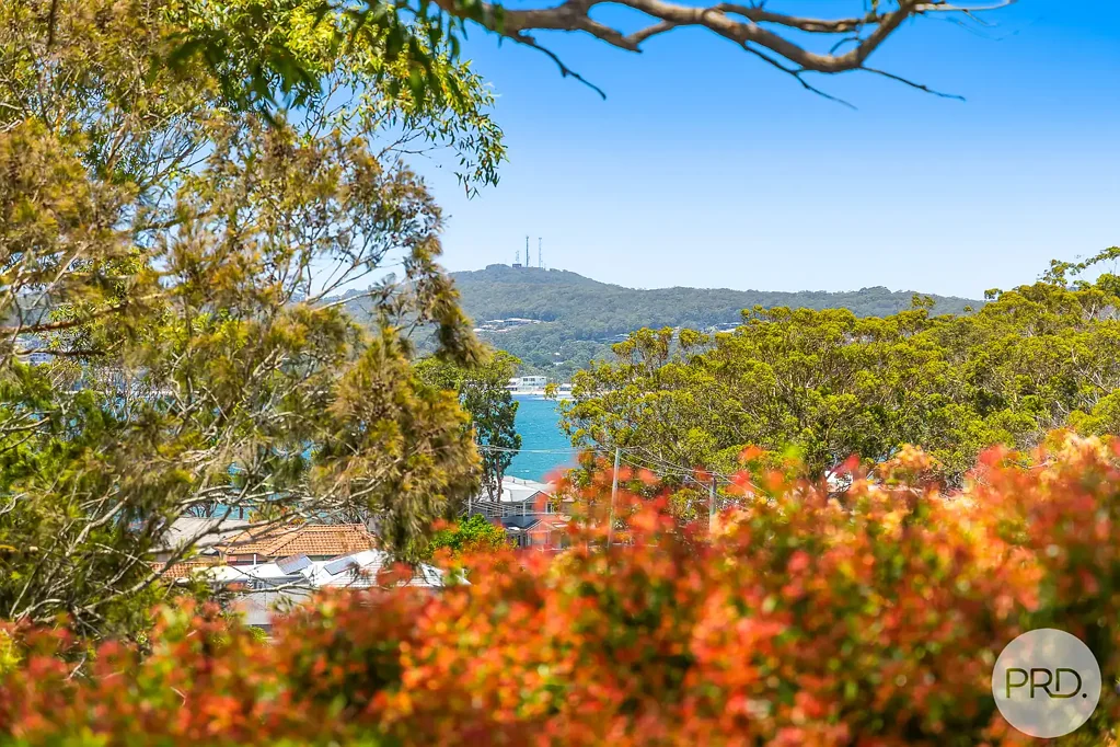 Salamander Bay 4બેડરૂમ Leafy Family Retreat with Filtered Water Views