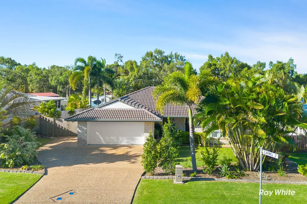 61 Bottlebrush Drive, Lammermoor, QLD 4703