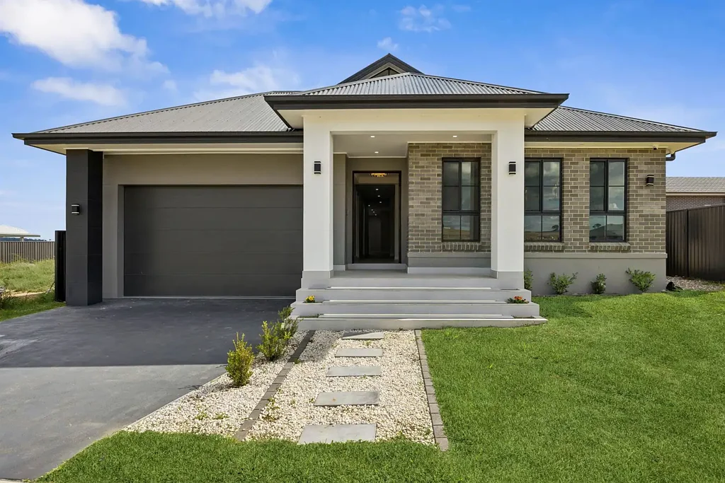 21 Triumph Street, Goulburn, NSW 2580