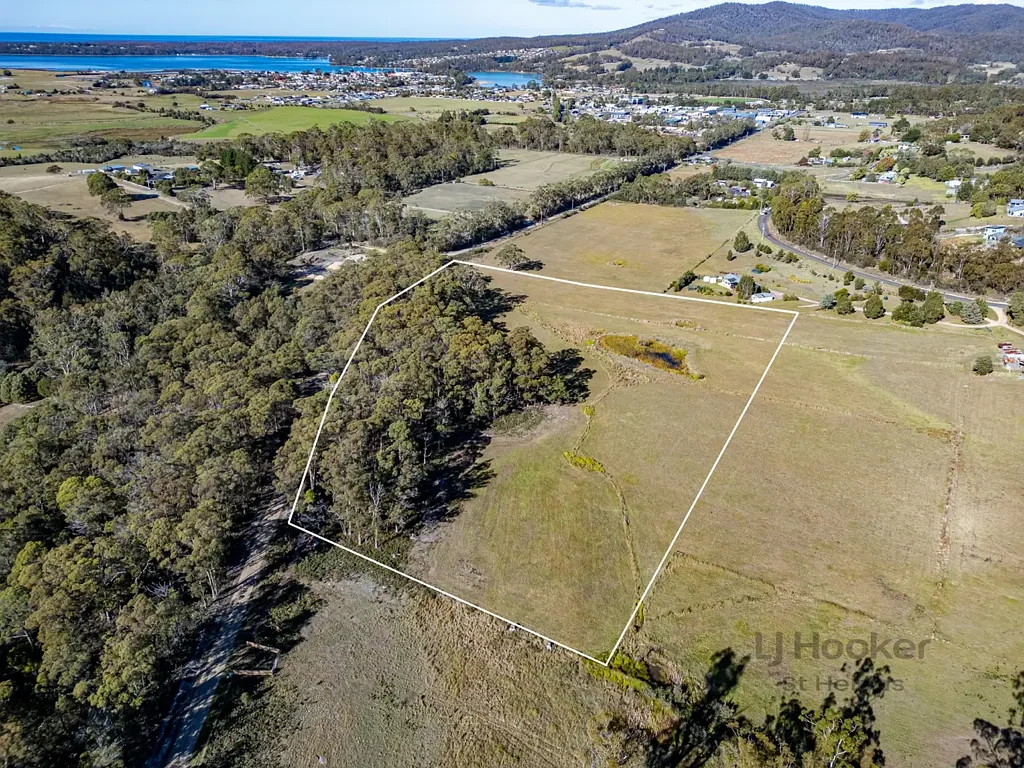 St Helens 11 acre hobby block