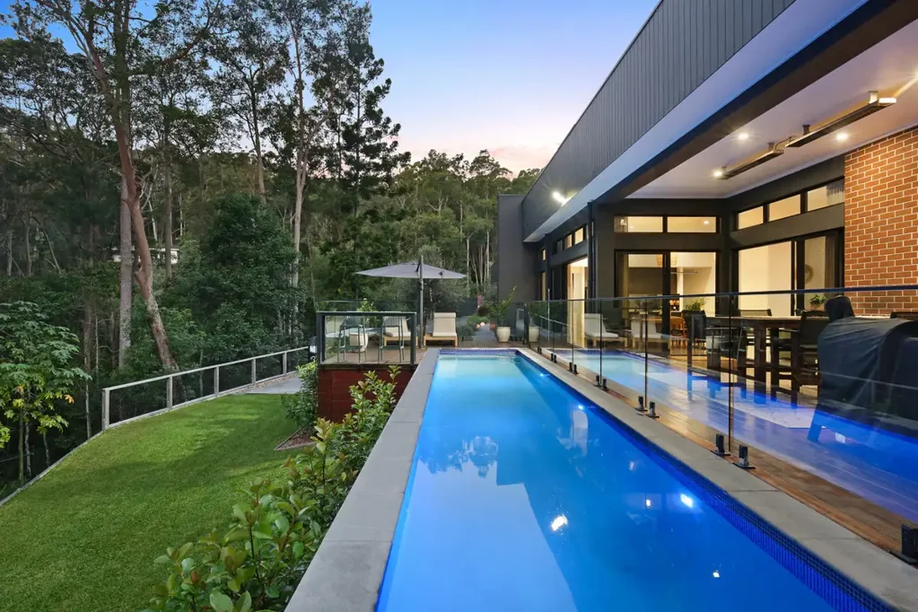 Tallebudgera 5房  Captivating, Contemporary Oasis Immersed in Bushland Tranquillity