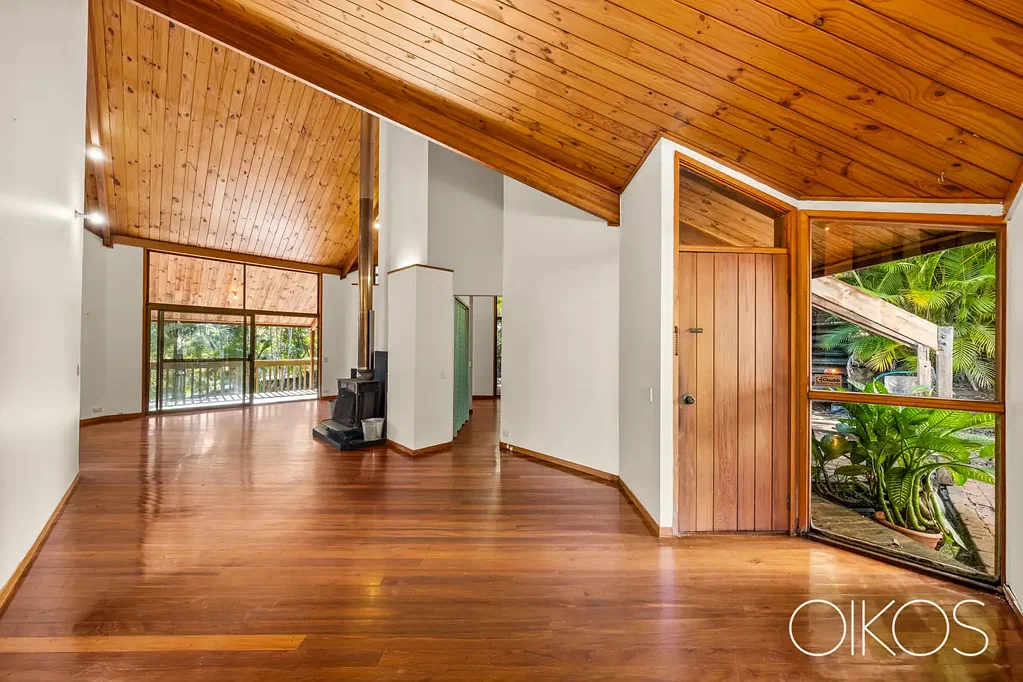 1 D'Aguilar Road, The Gap, QLD 4061