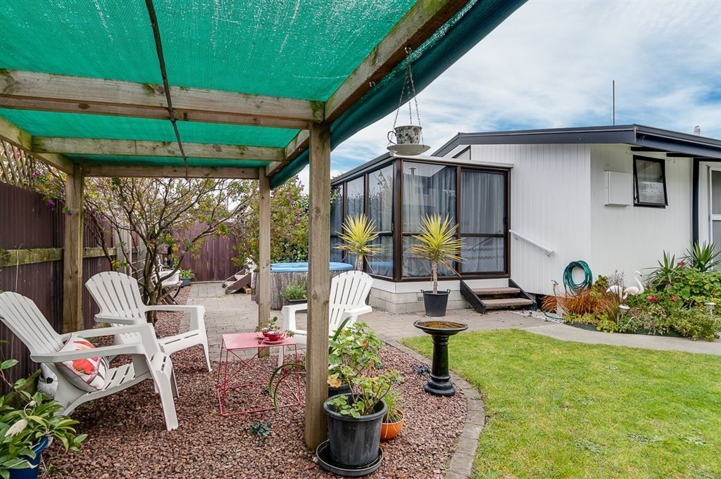 197/2 Gloucester Street, Taradale, Napier, 2 rūma, 1 rūma horoi