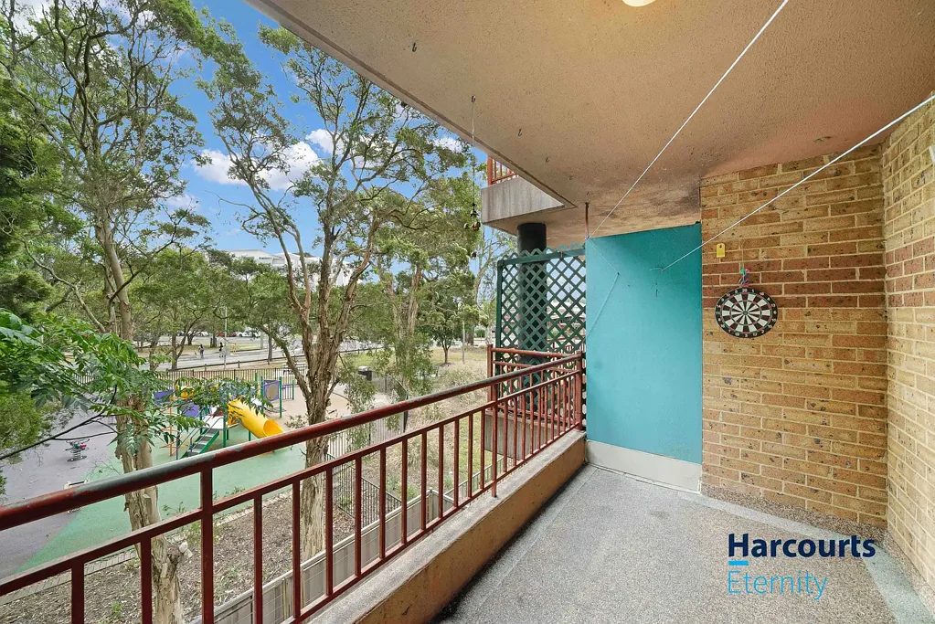 Toongabbie 2房 战略位置双砖 公寓 双阳台 便捷舒适 奢华生活 Unbeatable Location! 100m to Station.