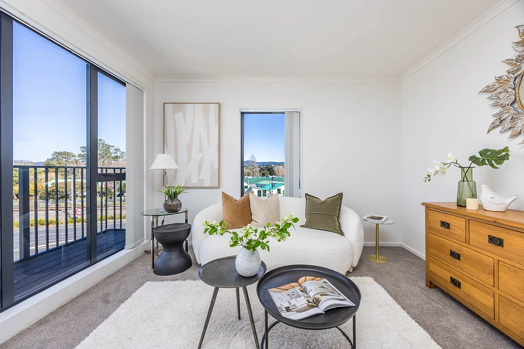 Henderson 2બેડરૂમ Renovated. Rewarding. Ready.