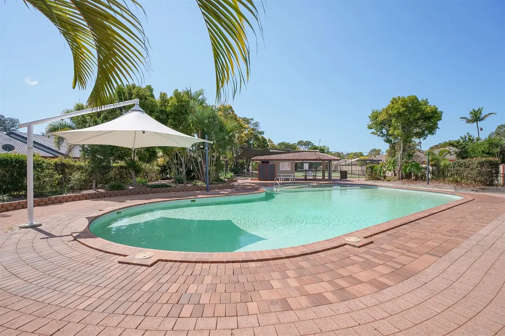 Centre Location 2 bedroom townhouse