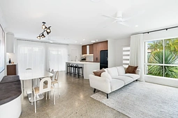 41/34 Albicore Street, Mermaid Waters