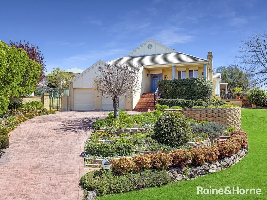 20 Cherrywood Crescent, Llanarth, NSW 2795