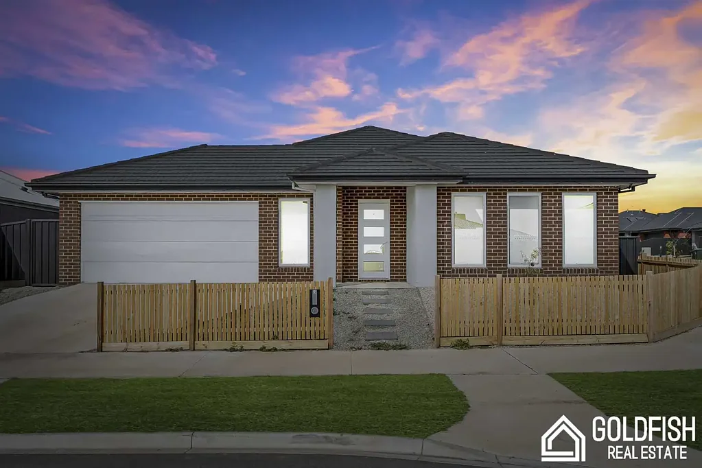 Huntly 4બેડરૂમ Move - In Ready Four - Bedroom Home For Sale in Huntly I Bendigo's Growing Suburb