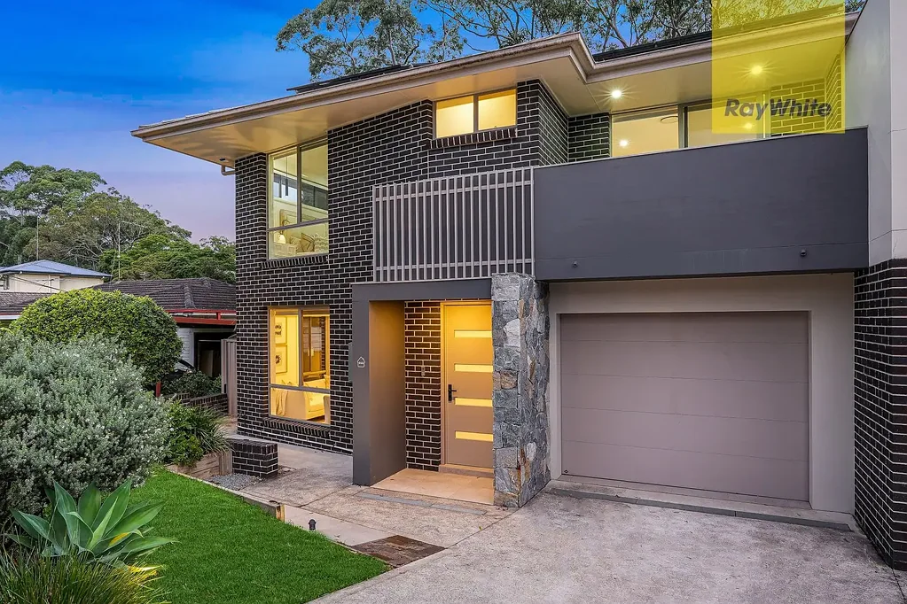 Dundas Valley 4कमरा Modern Living Meets Comfort in This Stylish Duplex