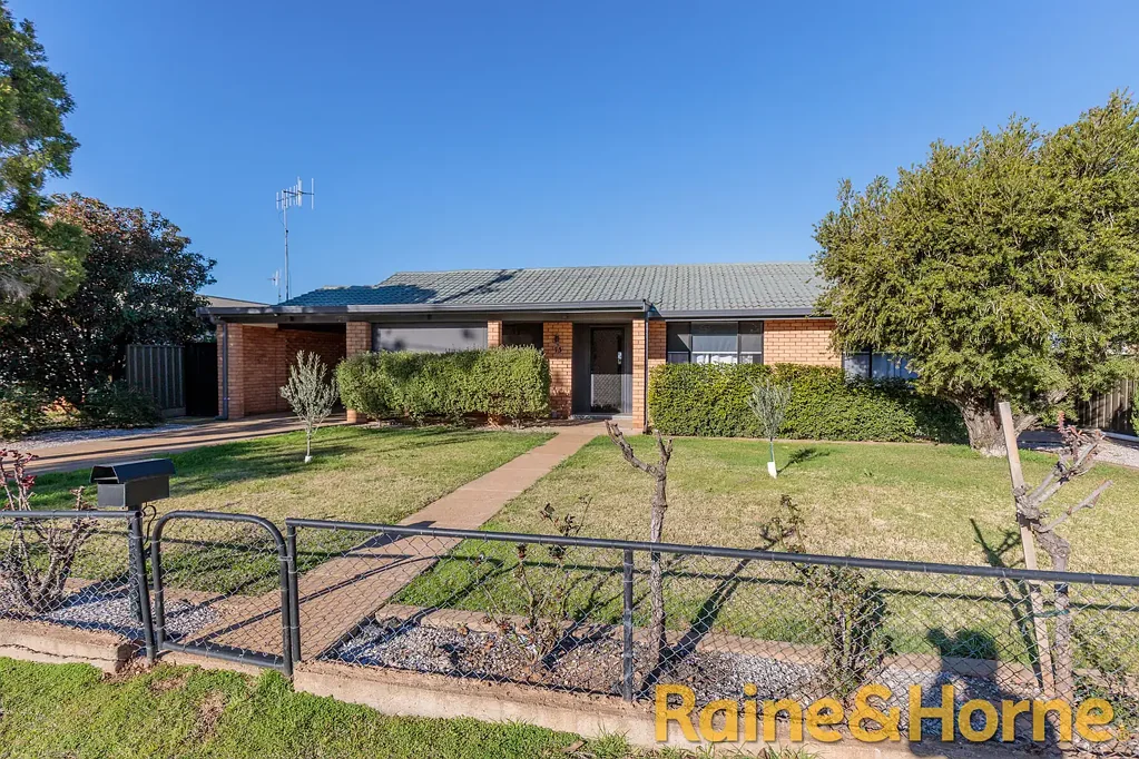73 Manildra Street, Narromine, NSW 2821