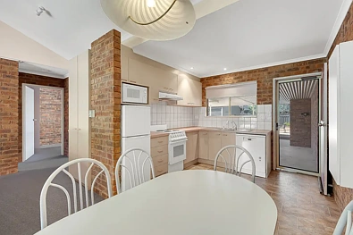Kitchen - 58 Mountain Mist Drive, Bright, VIC 3741