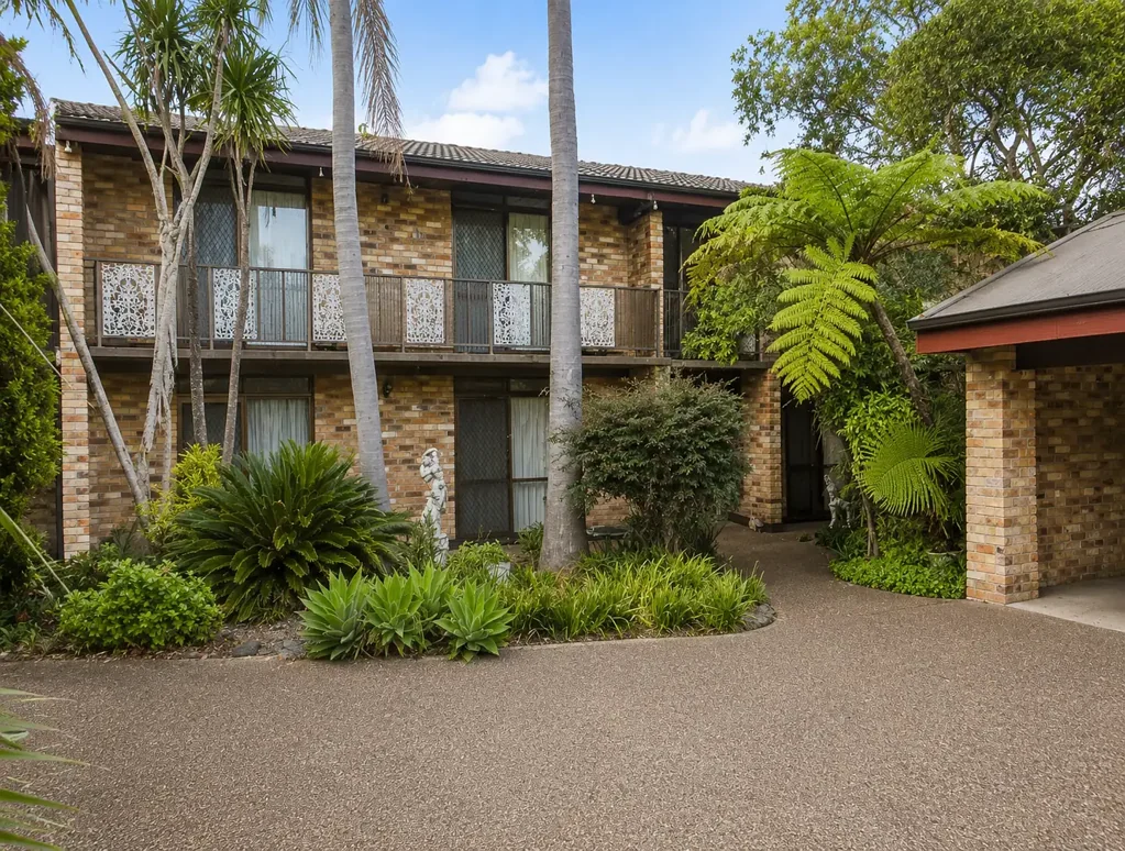 POSITIONED IN THE HEART OF CHARLESTOWN - WALK TO EVERYTHING!