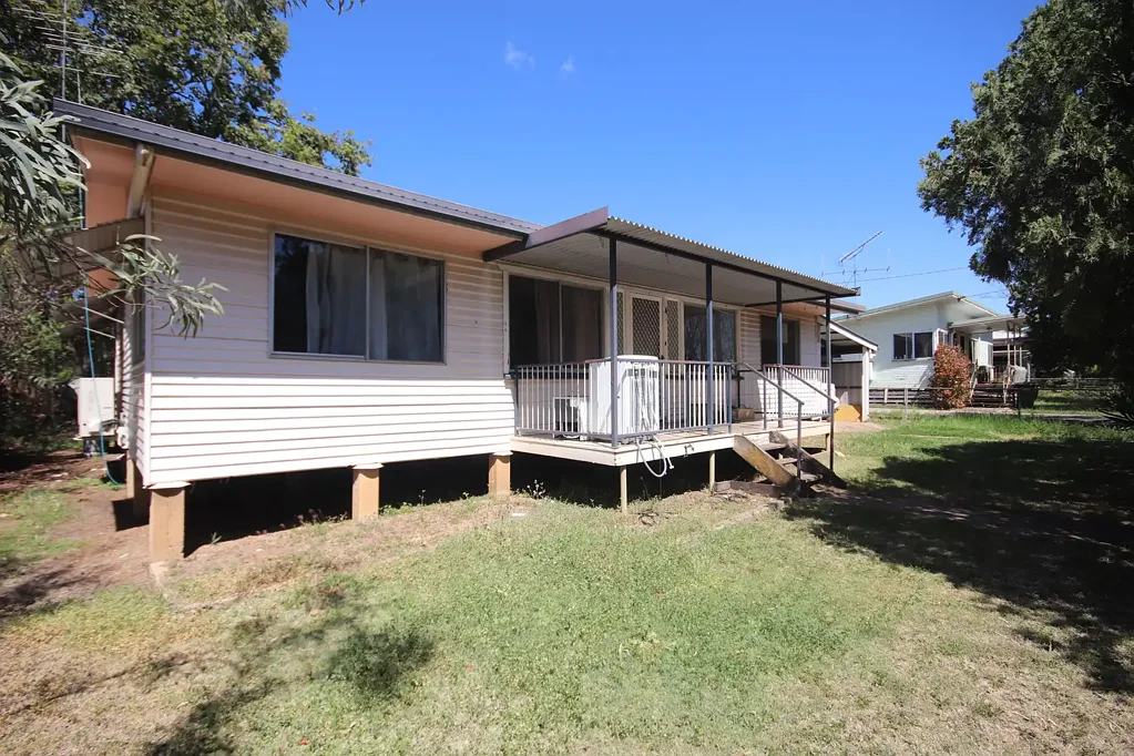 Mundubbera 3 Slaapkamer Invest or Nest