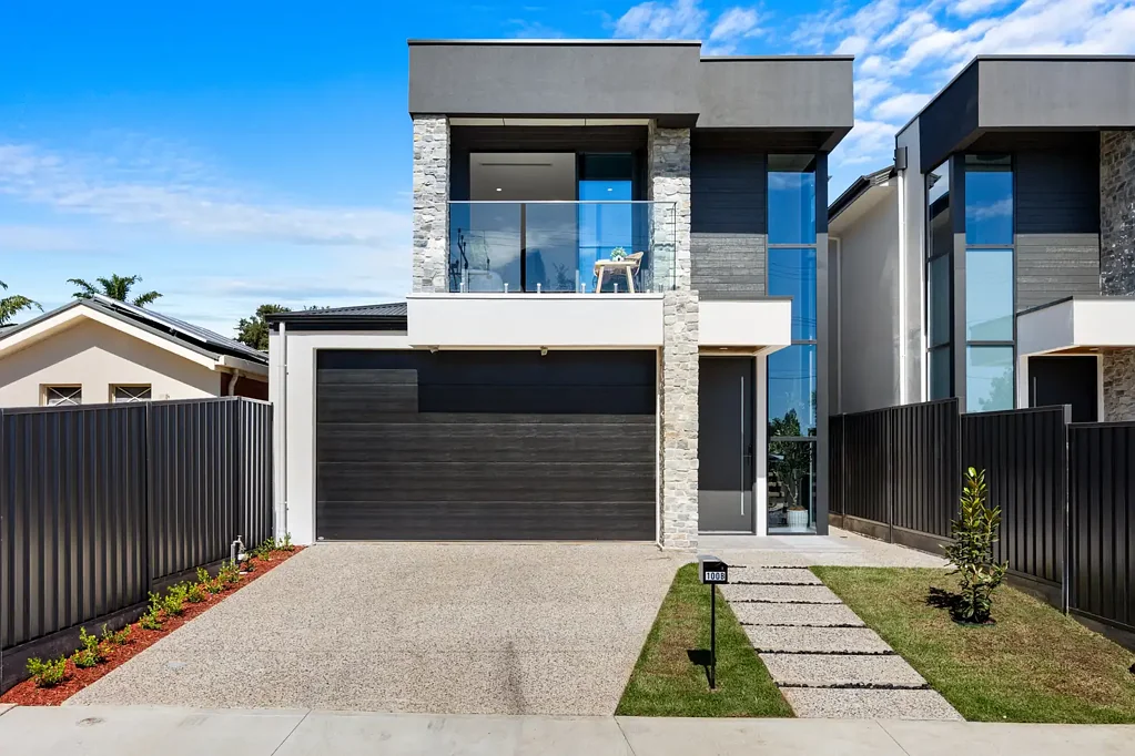 Magill 4Phòng ngủ Under Contract by Chris Xu!