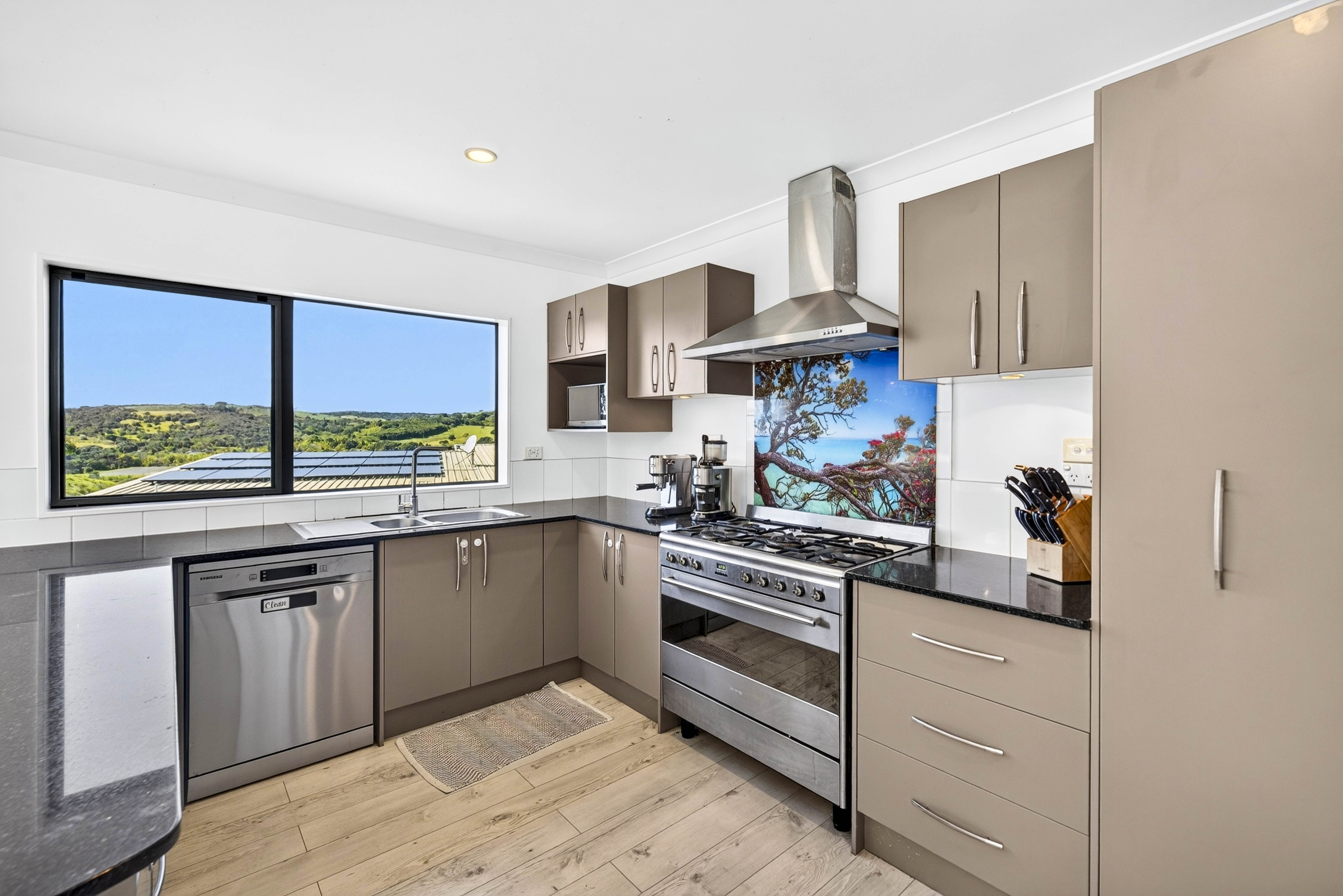 21 Kotanui Avenue, Army Bay, photo 10