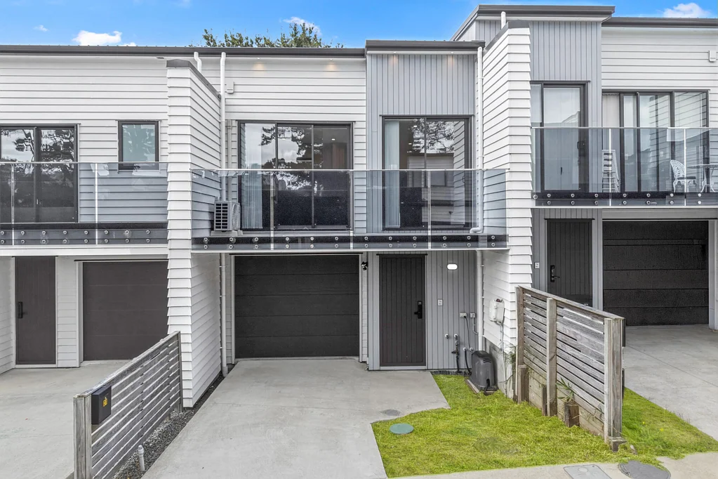 Henderson 3Habitaciones Must Sell! Sun-Drenched & Low Maintenance