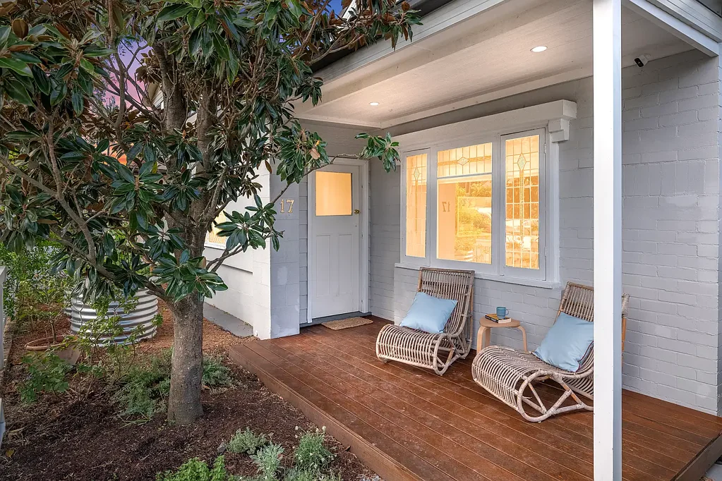 17 Alfred Street, Waratah, NSW 2298