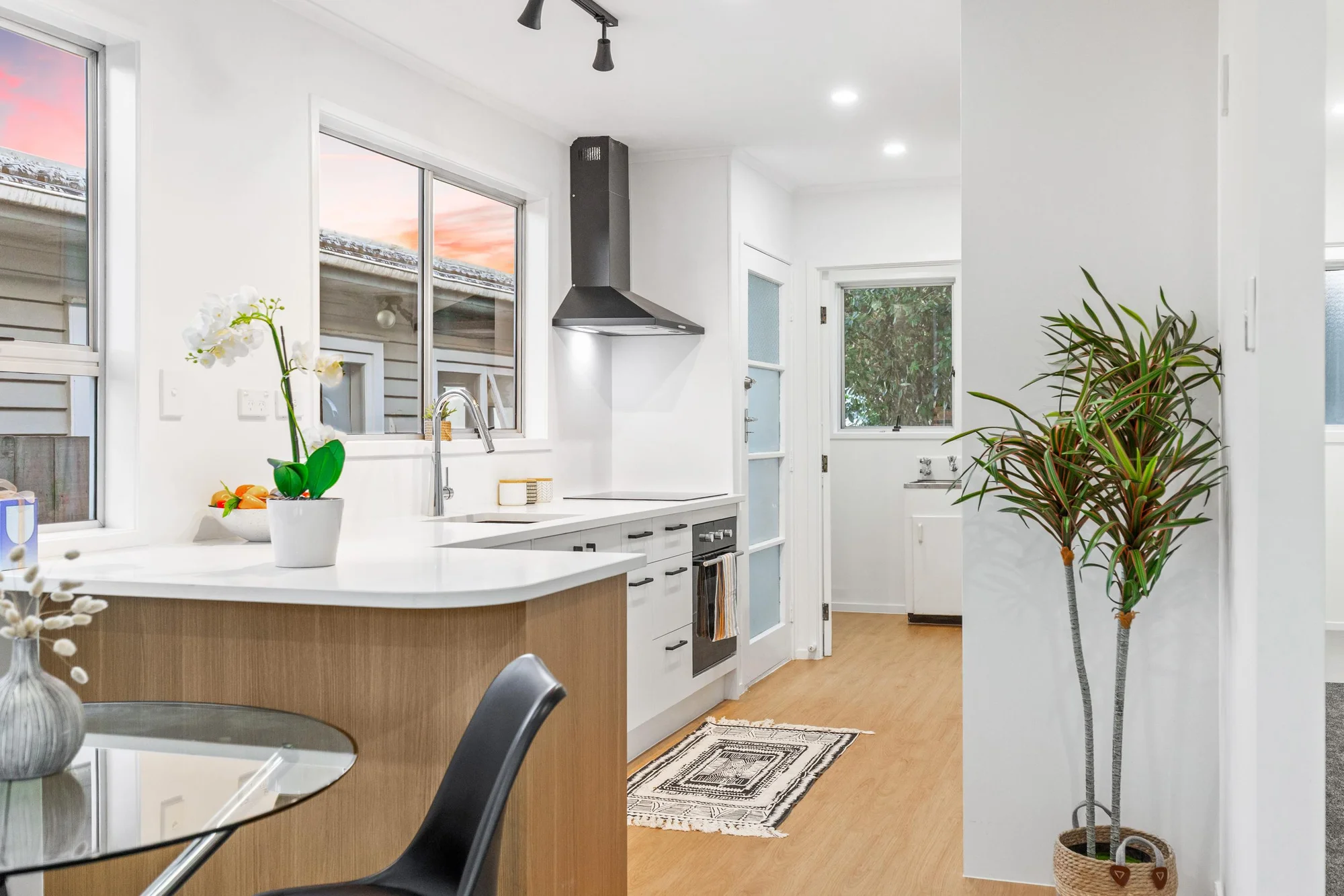 Te Atatu South 3房 无需再装修，交房即入住的理想之选！ The Expensive Stuff Is Already Done