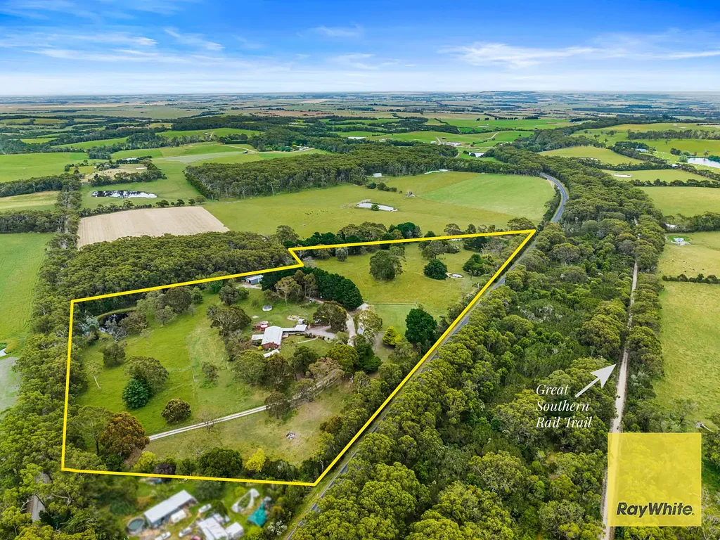 Fish Creek 3房  Lifestyle Acreage in the heart of South Gippsland