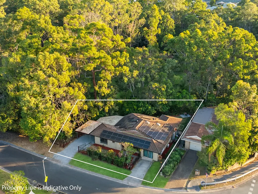 Nerang 4침실 Rare Opportunity on the reserve , Huge solar and Battery system