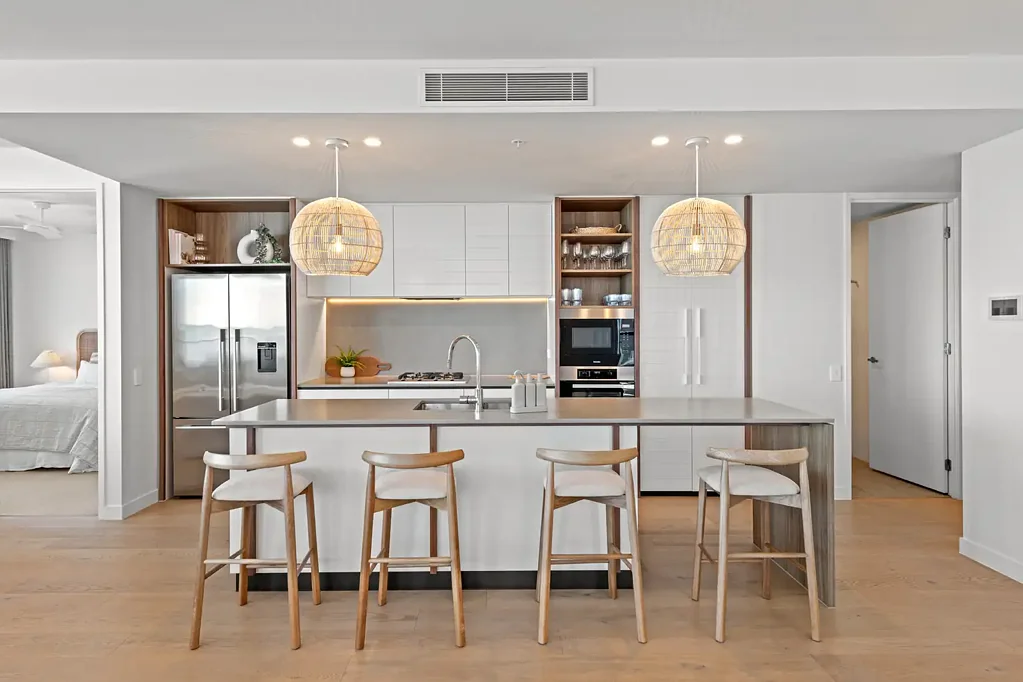 Fully Furnished home in the sky with Breathtaking Southerly Views