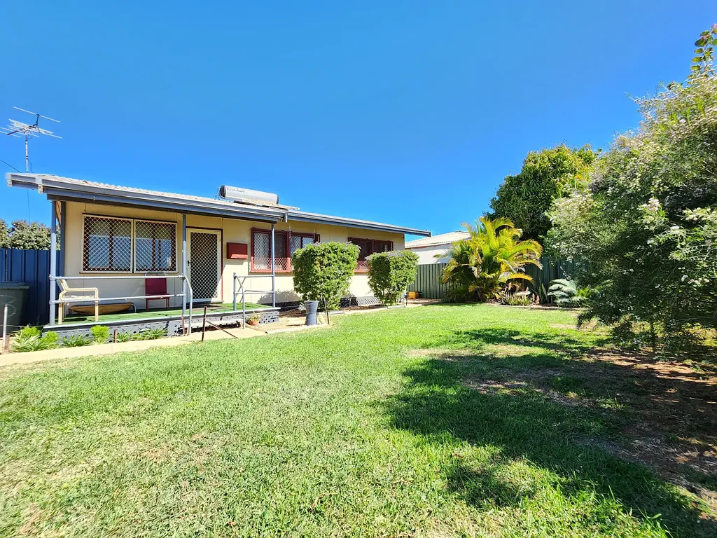 3 Craig Street, Carnarvon, WA 6701