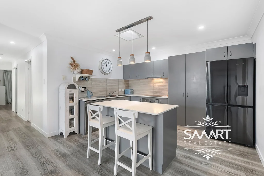 1/10 Marybeth Crescent, Molendinar, QLD 4214