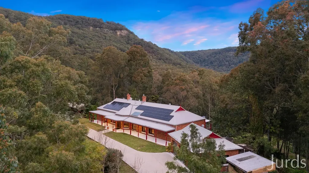 Mount Vincent Mountain Magic