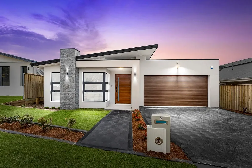 Crangan Bay 4房  Stylish Family Haven with Space, Comfort and Quality Inclusions
