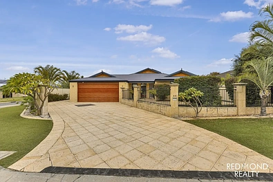 Tapping 4房  THE ULTIMATE FAMILY HOME,
SPACE, STYLE, COMFORT!