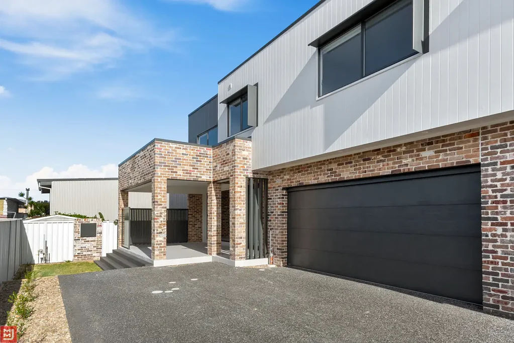 Lake Illawarra 4房  Torrens Title Delight in a Highly Sought-After Location