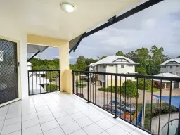 24/92 Regatta Crescent, Douglas