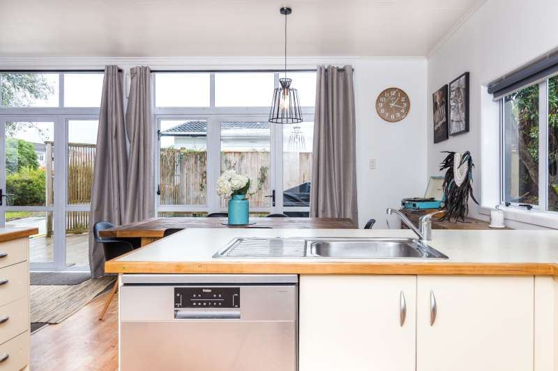 2/11 Ingle Avenue, Waipahihi, Taupo, 3 રૂમ, 1 બાથરૂમ