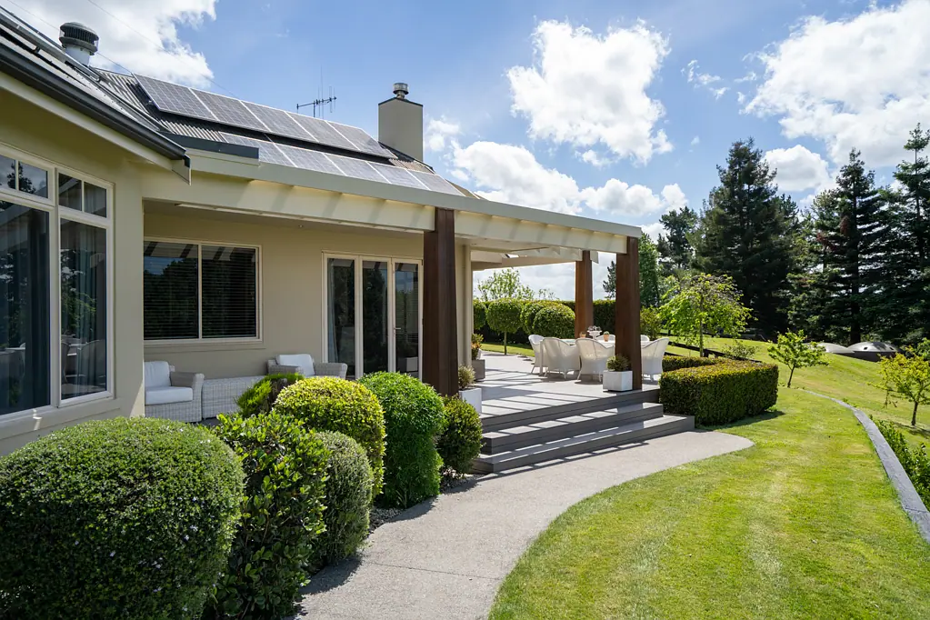 Cambridge  Lifestyle near Cambridge - Price Reduced to Sell