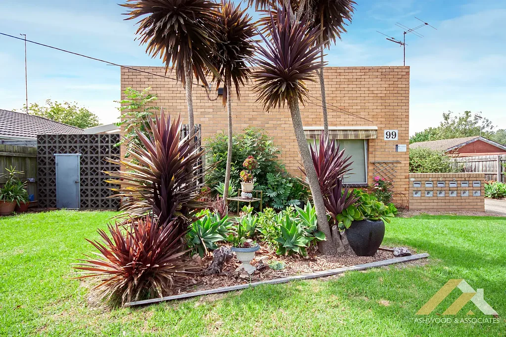 Unit 1/99 Day St, Bairnsdale, VIC 3875