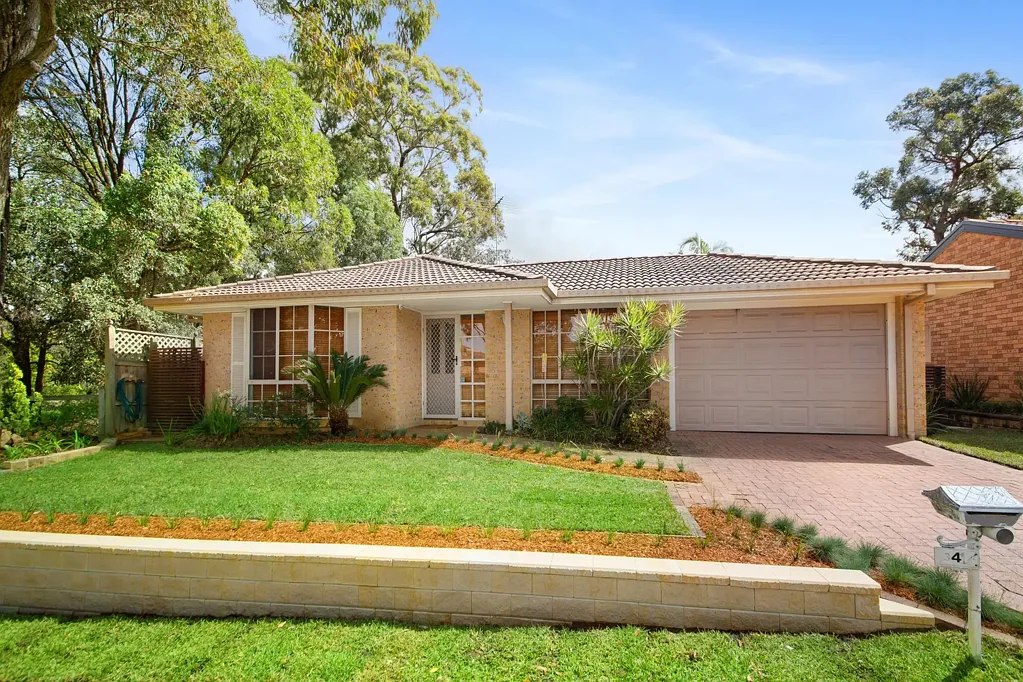 4 Allison Crescent, Menai, NSW 2234