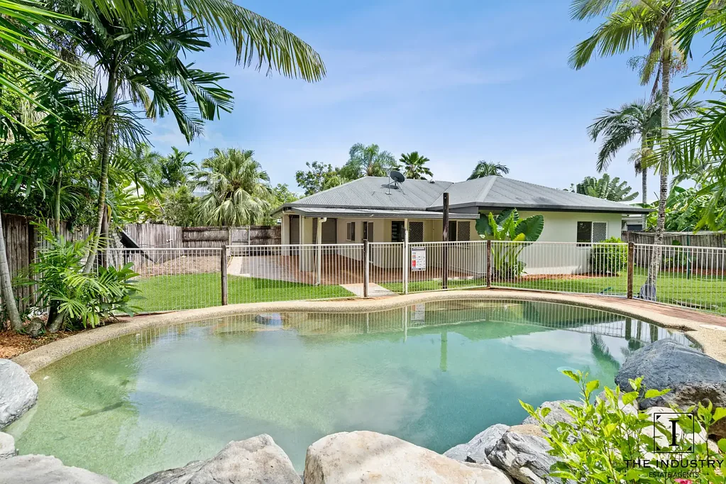13 Maurice Street, Kewarra Beach, QLD 4879