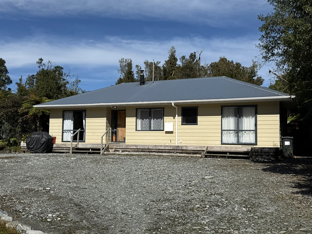 Franz Josef Glacier 3chambre Comfortable and Perfectly Positioned in Kamahi