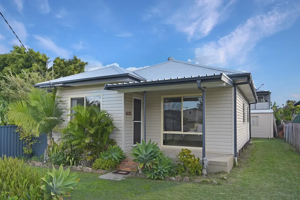 6 Restella Avenue, Davistown, NSW 2251