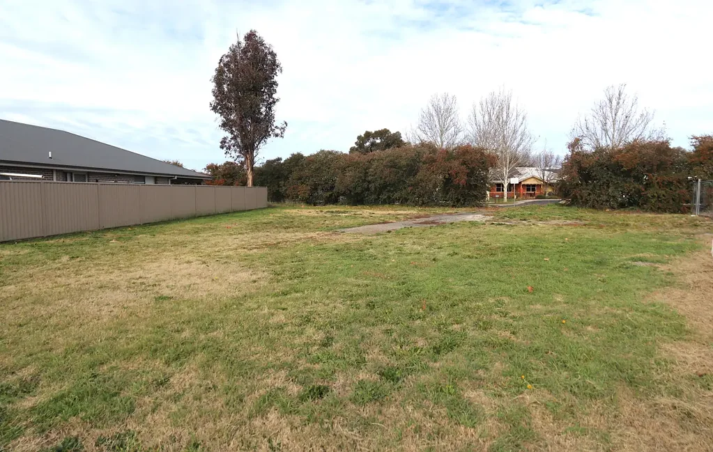 8 Yellow Box Place, Gormans Hill, NSW 2795