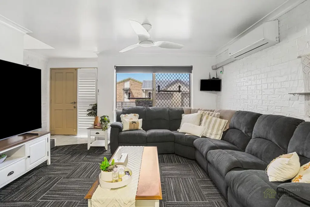 Woodridge 2कमरा Well Presented, Spacious & Ready to Enjoy