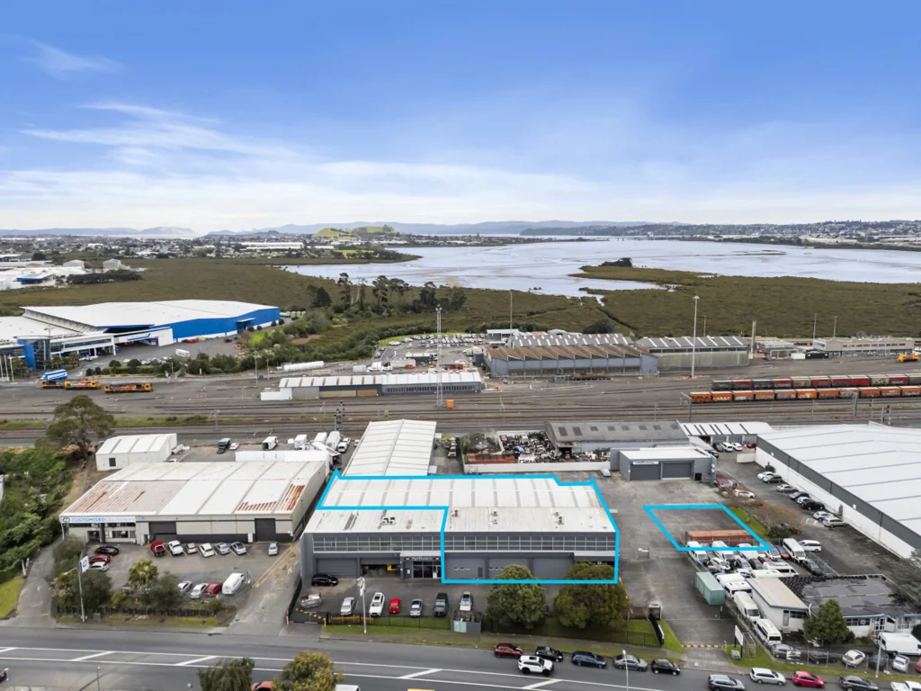 Otahuhu Front-Facing Industrial with Yard & Exposure