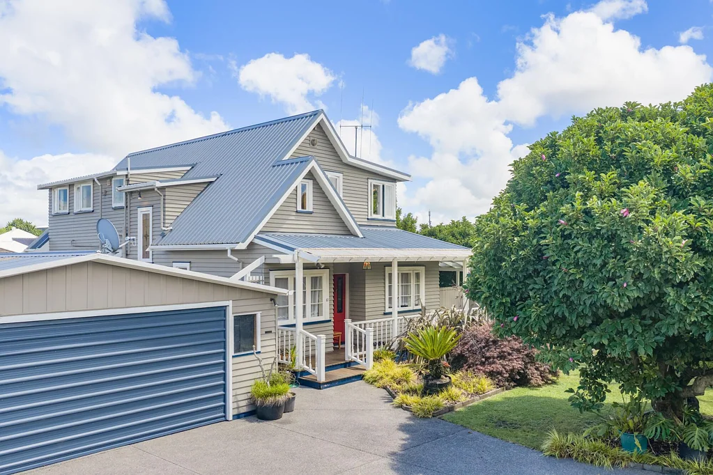 Hamilton East 4 Slaapkamer Classic Character, Coveted Location