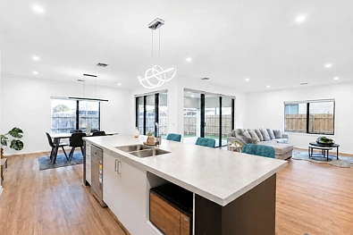 19 Nitraria Street, Mickleham, VIC 3064, 5房, 3浴, House